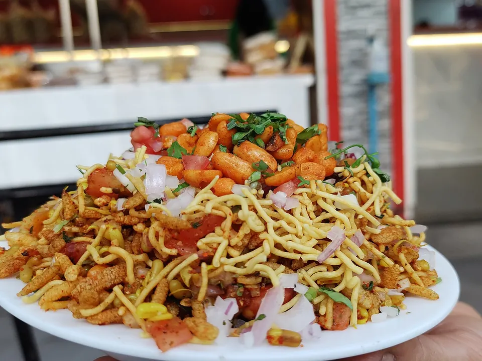 इन्स्टाग्रामवर ओली भेळ